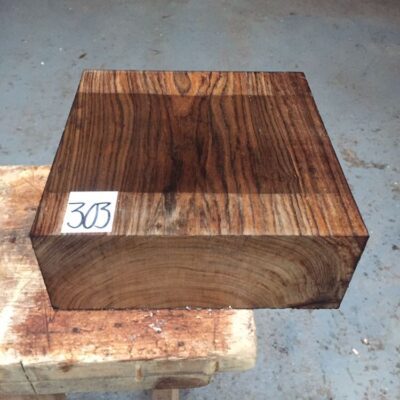 Bolivian Rosewood 8x8x3 inches