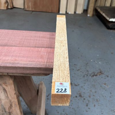 Curly Masur Birch (A Grade) 40x40x460 mm