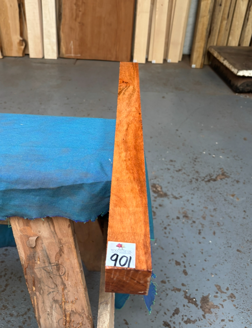 Tigerwood 47x47x610 mm