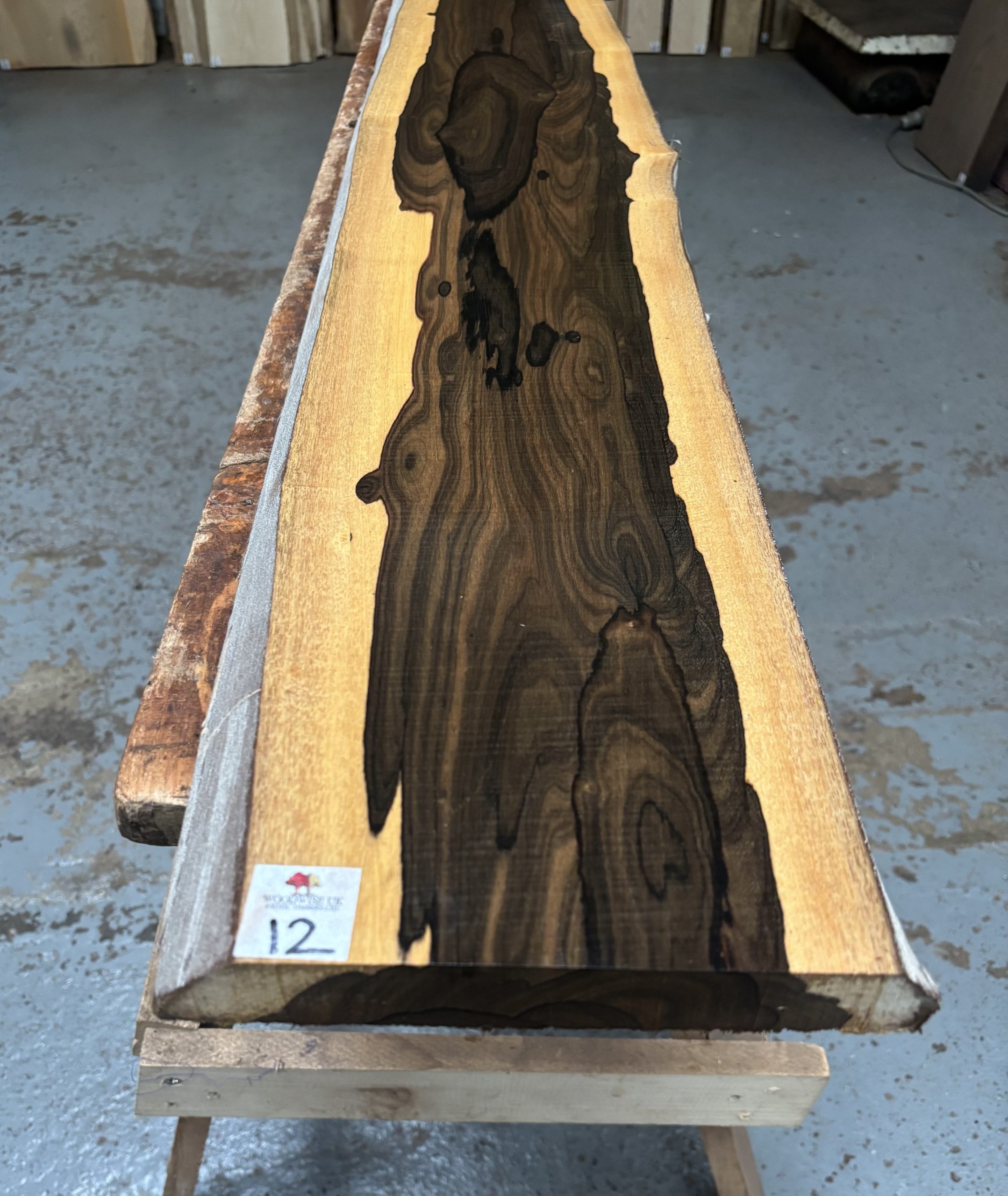 Ziricote 1790x190-220x31 mm