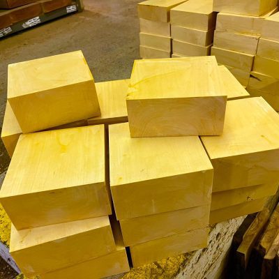 Lemonwood 6x6x3 inches