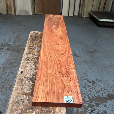 Namibian Rosewood 990x175x23 mm