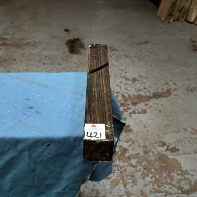 Chacate Preto 1.5x1.5x12 inches