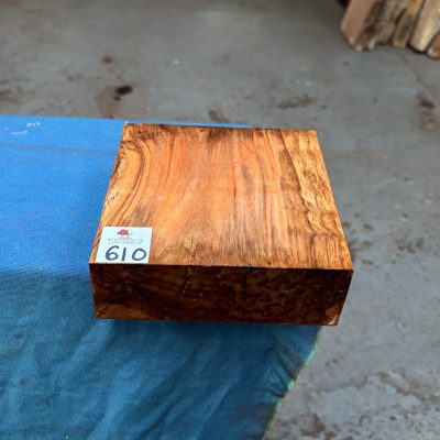 Mediterranean Olivewood 6x6x2 inches