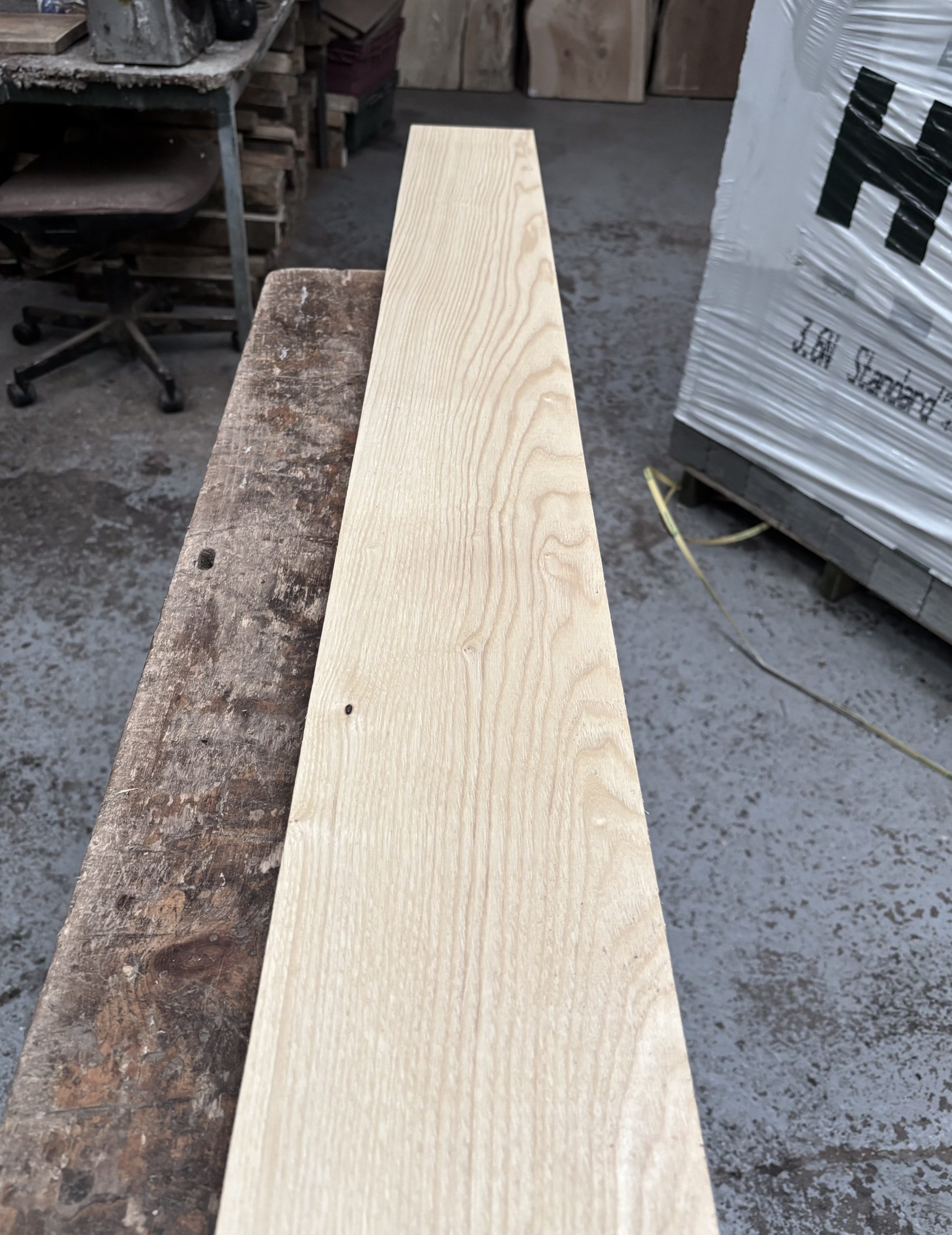 American Ash 1225x140x52 mm