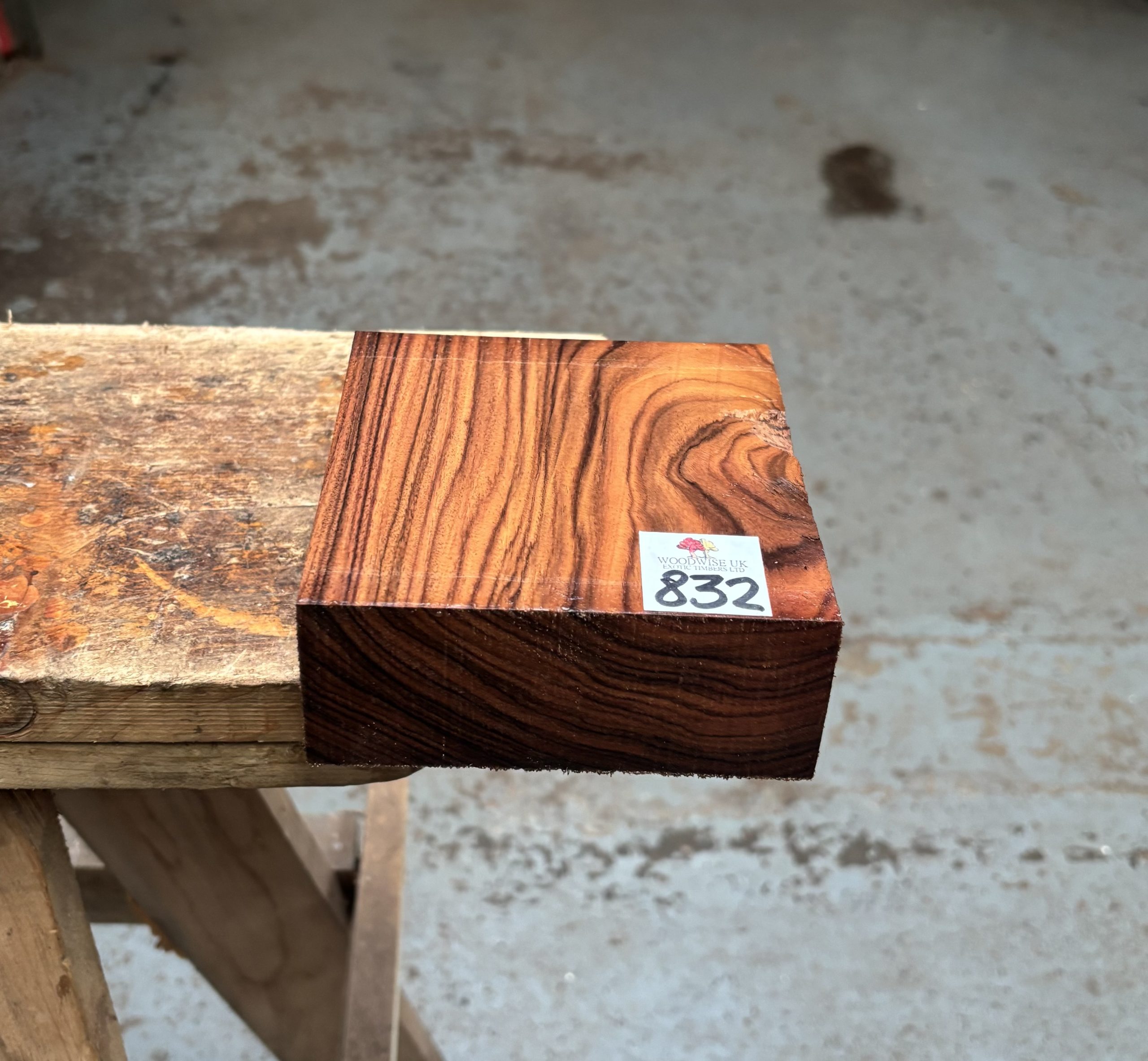 Bolivian Rosewood 125x125x52 mm