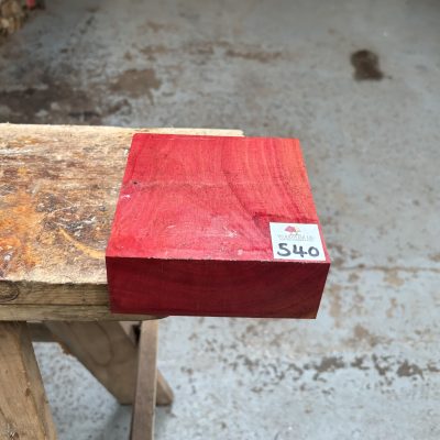 Pink Ivory 130x130x52 mm