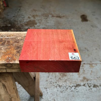 Pink Ivory 175x175x52 mm