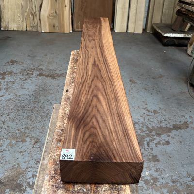 American Walnut 1410x175x73 mm