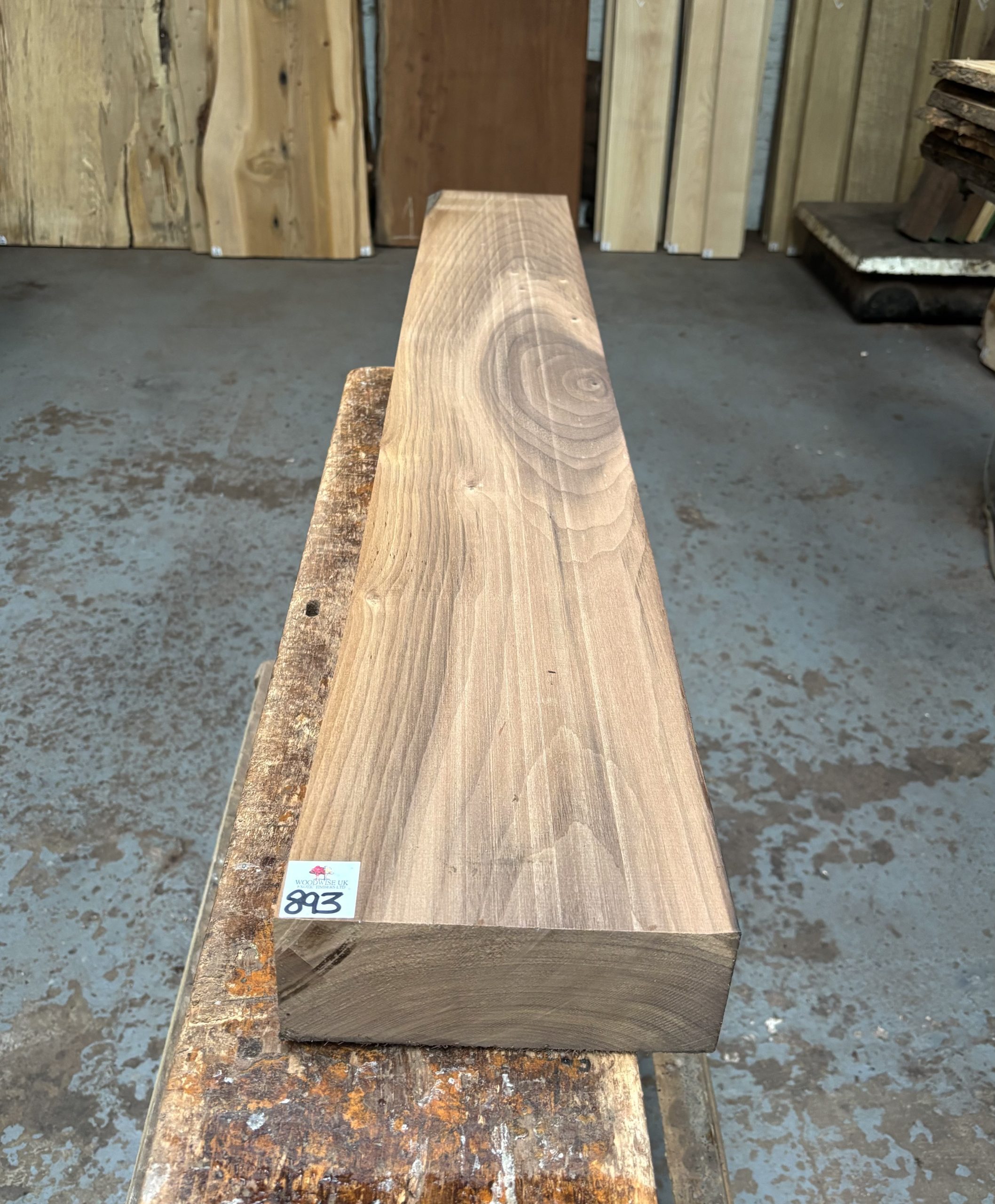 American Walnut 1245x185x75 mm