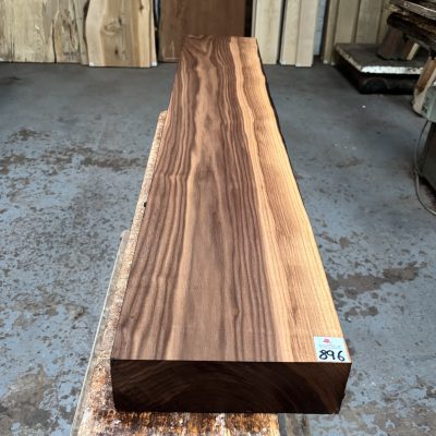 American Walnut 1320x235x76 mm