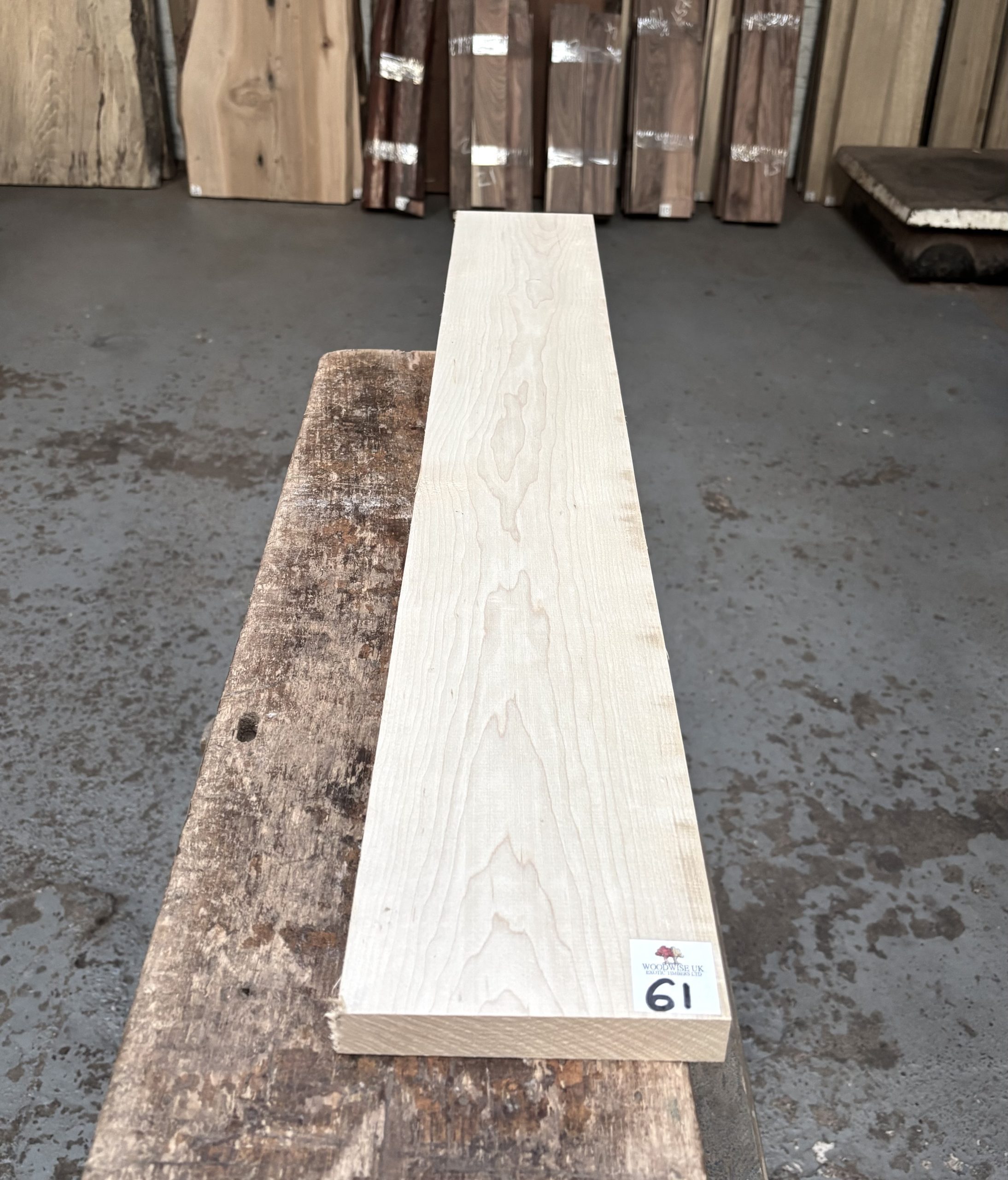 Maple 910x135x22 mm