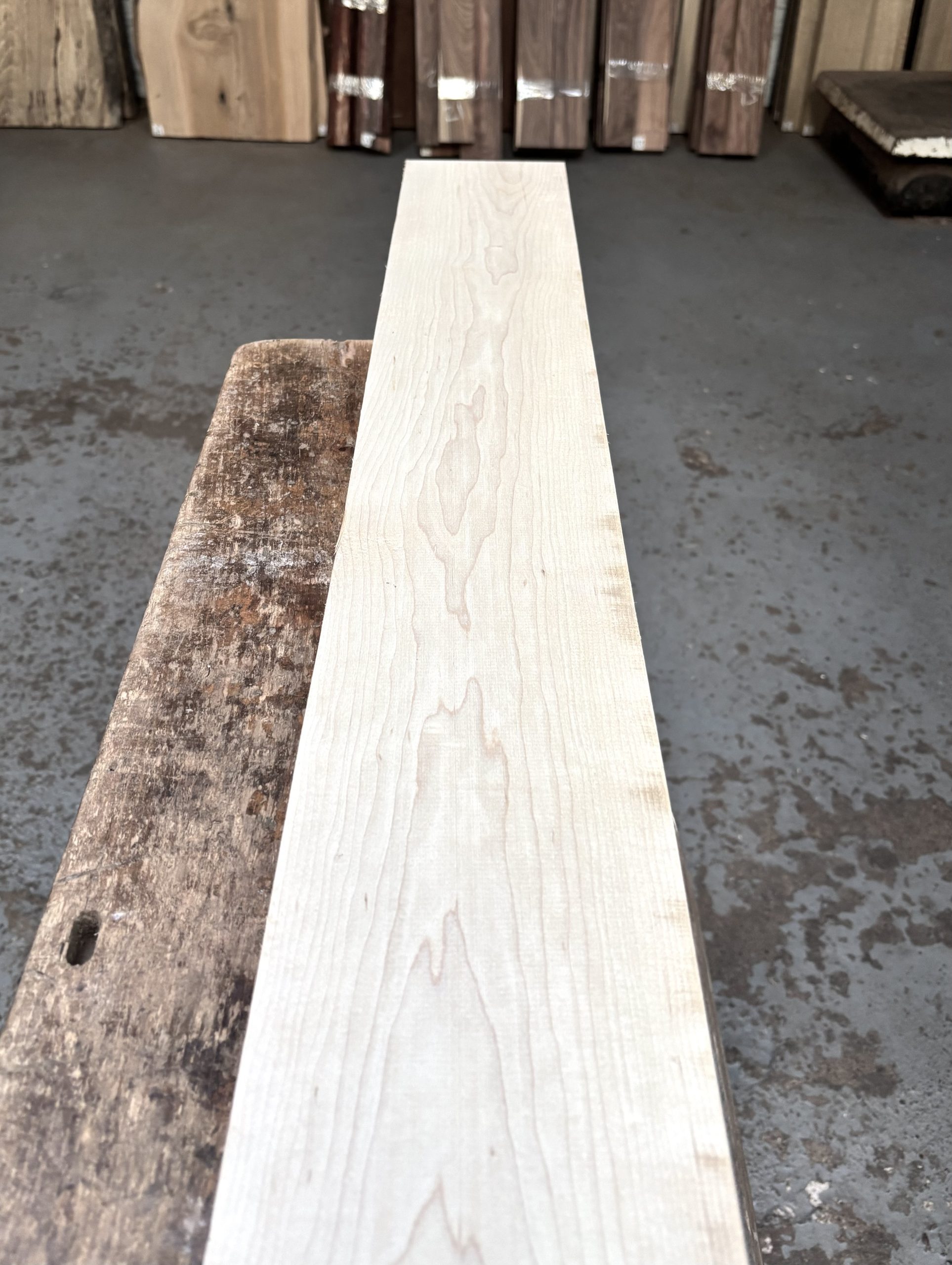 Maple 910x135x22 mm