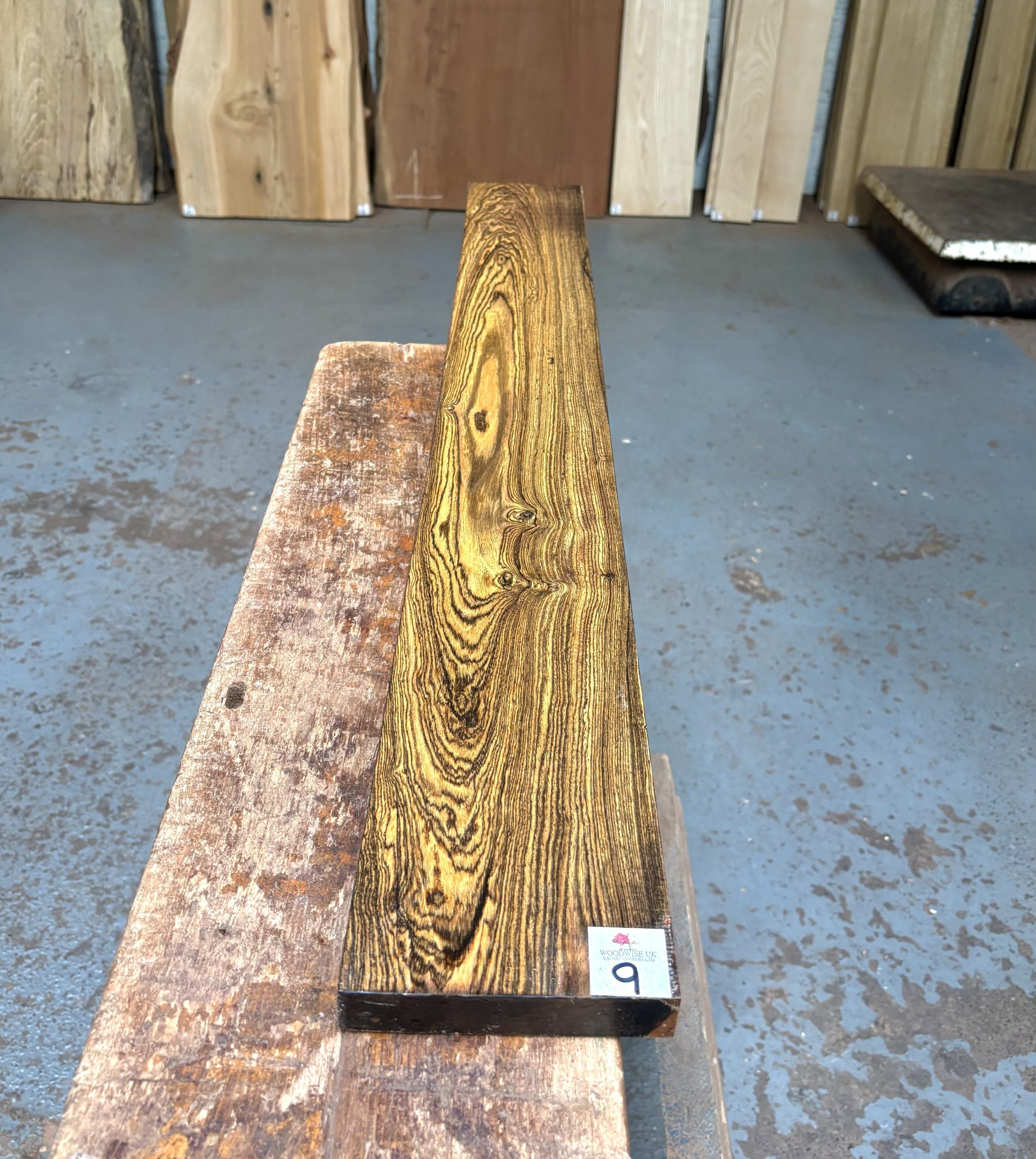 Bocote 1035x125x23 mm