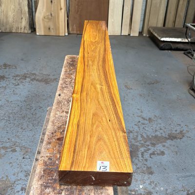 Canarywood 1550x180x52 mm