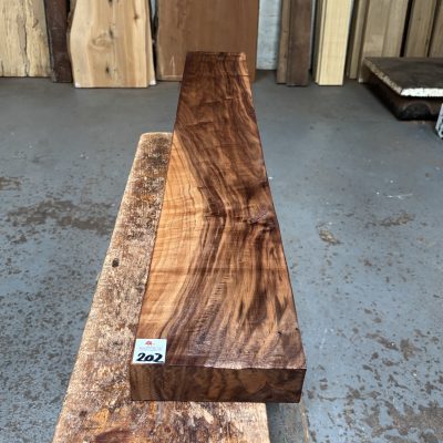American Walnut 1140x165x48 mm