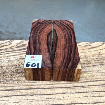 Bolivian Rosewood Bookmatched (2 Pieces) Knife Blanks 155x100x35 mm
