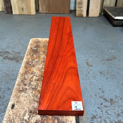 Padauk 770x125x26 mm