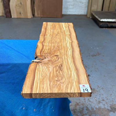 Mediterranean Olivewood Board 560x190x24 mm