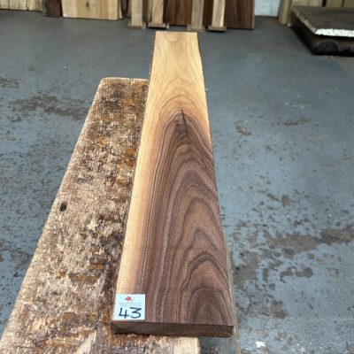 American Walnut 920x120x21 mm