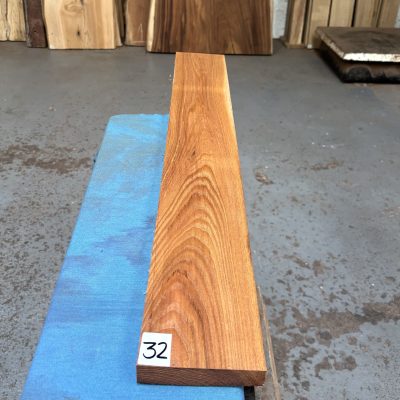 Red Elm 935x115x25 mm