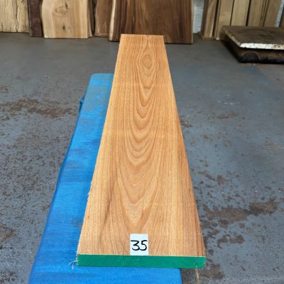 Red Elm 1070x175x24 mm