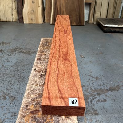 Ebiara 1340x140x47 mm