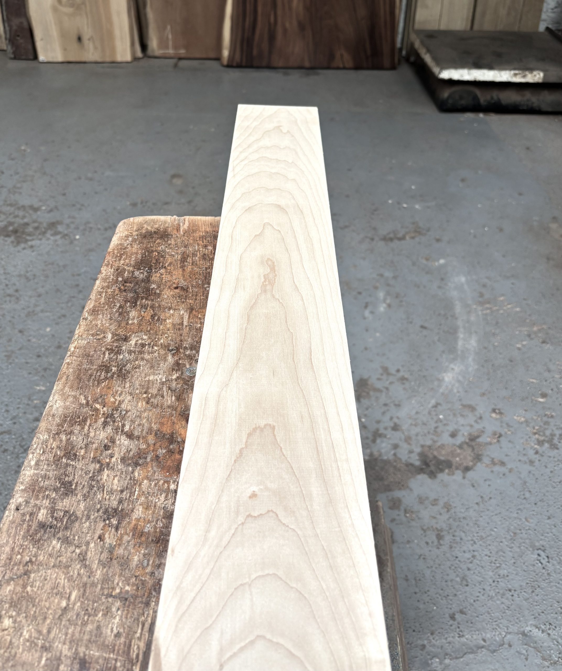 Maple 820x115x25 mm