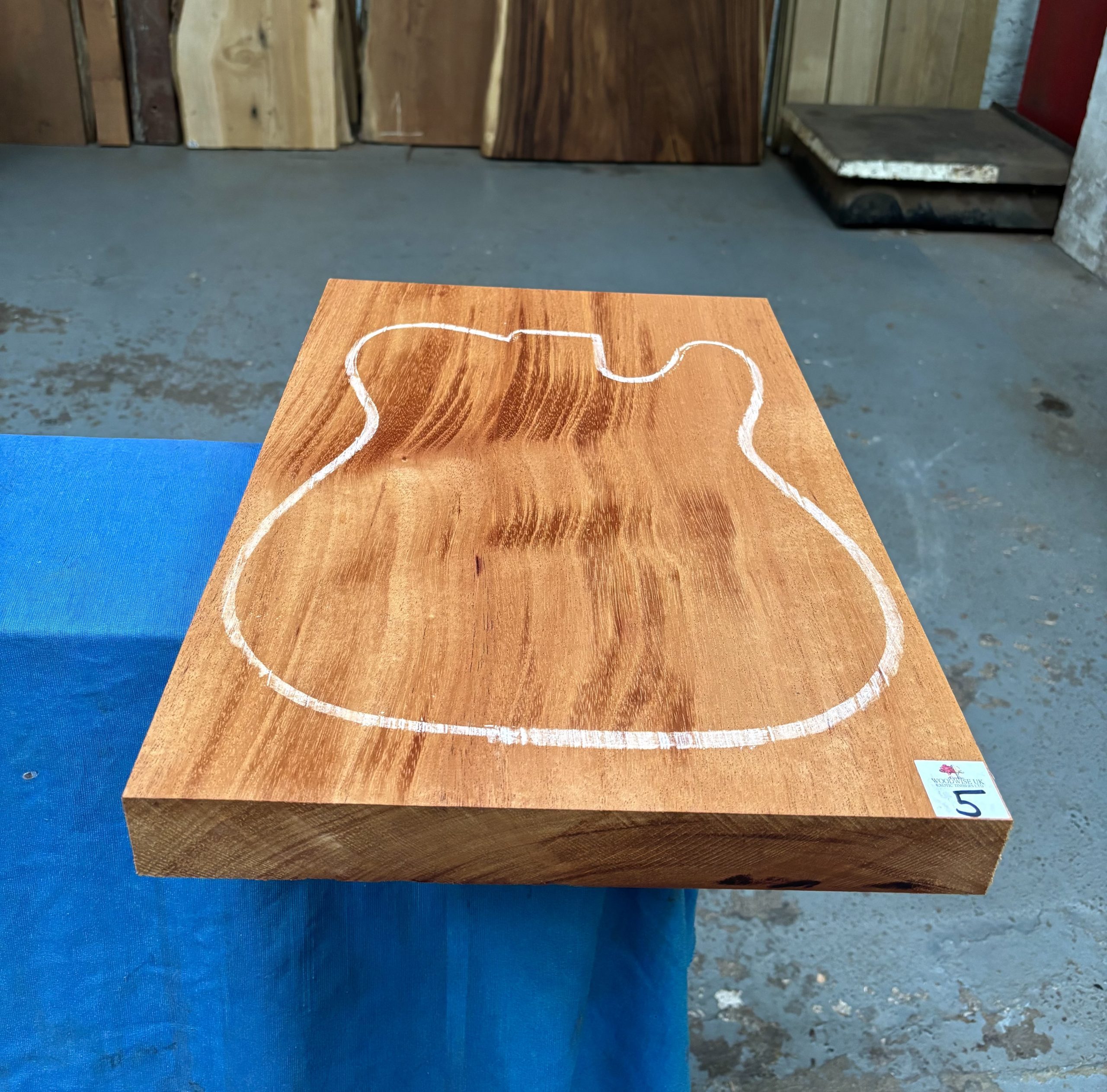 Khaya Mahogany Guitar Body Blank (1 Piece) 530x355x48 mm