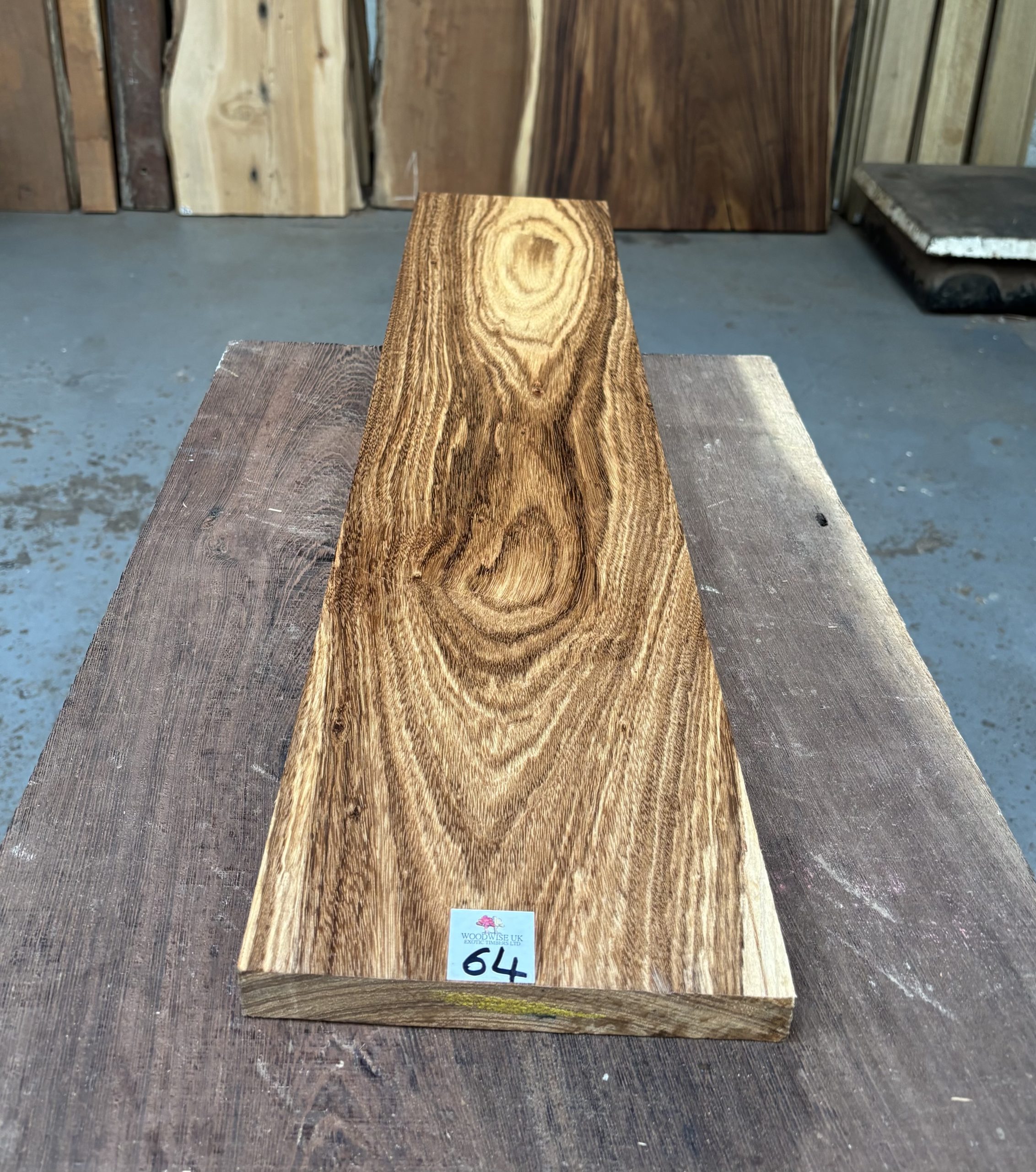 Beli 910x190x23 mm
