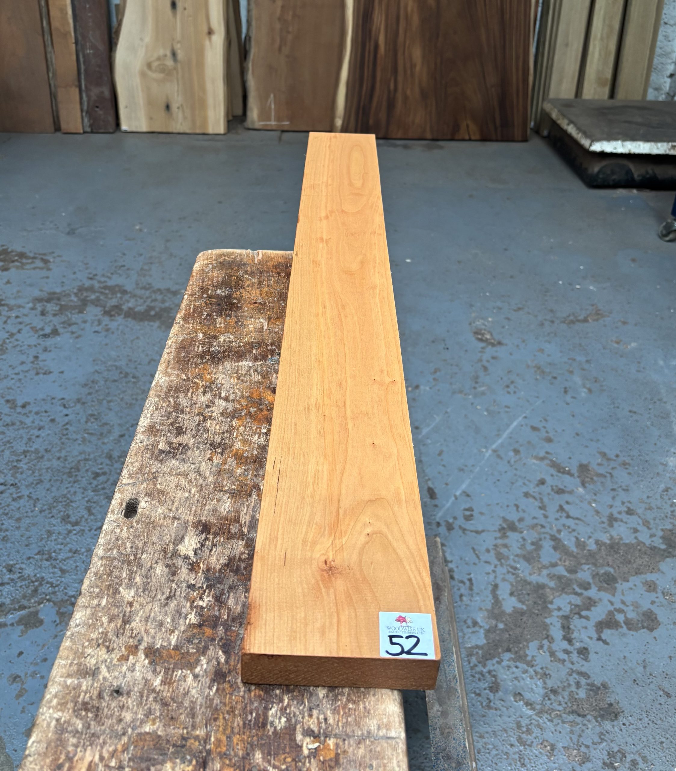 American Cherry 1010x110x27 mm