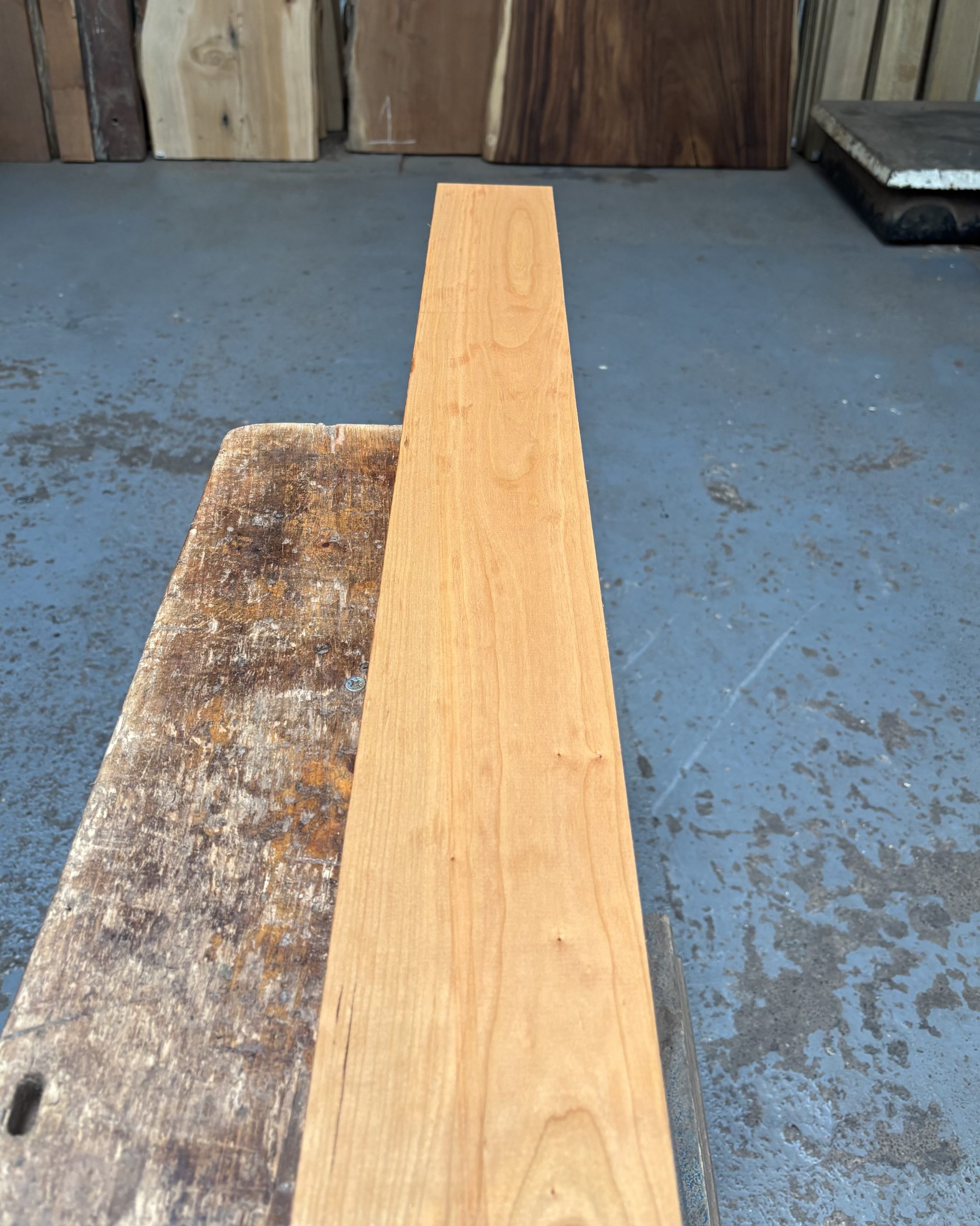 American Cherry 1010x110x27 mm
