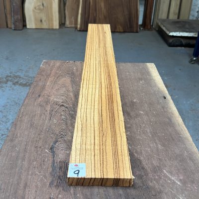 Zebrano 1005x110x23 mm