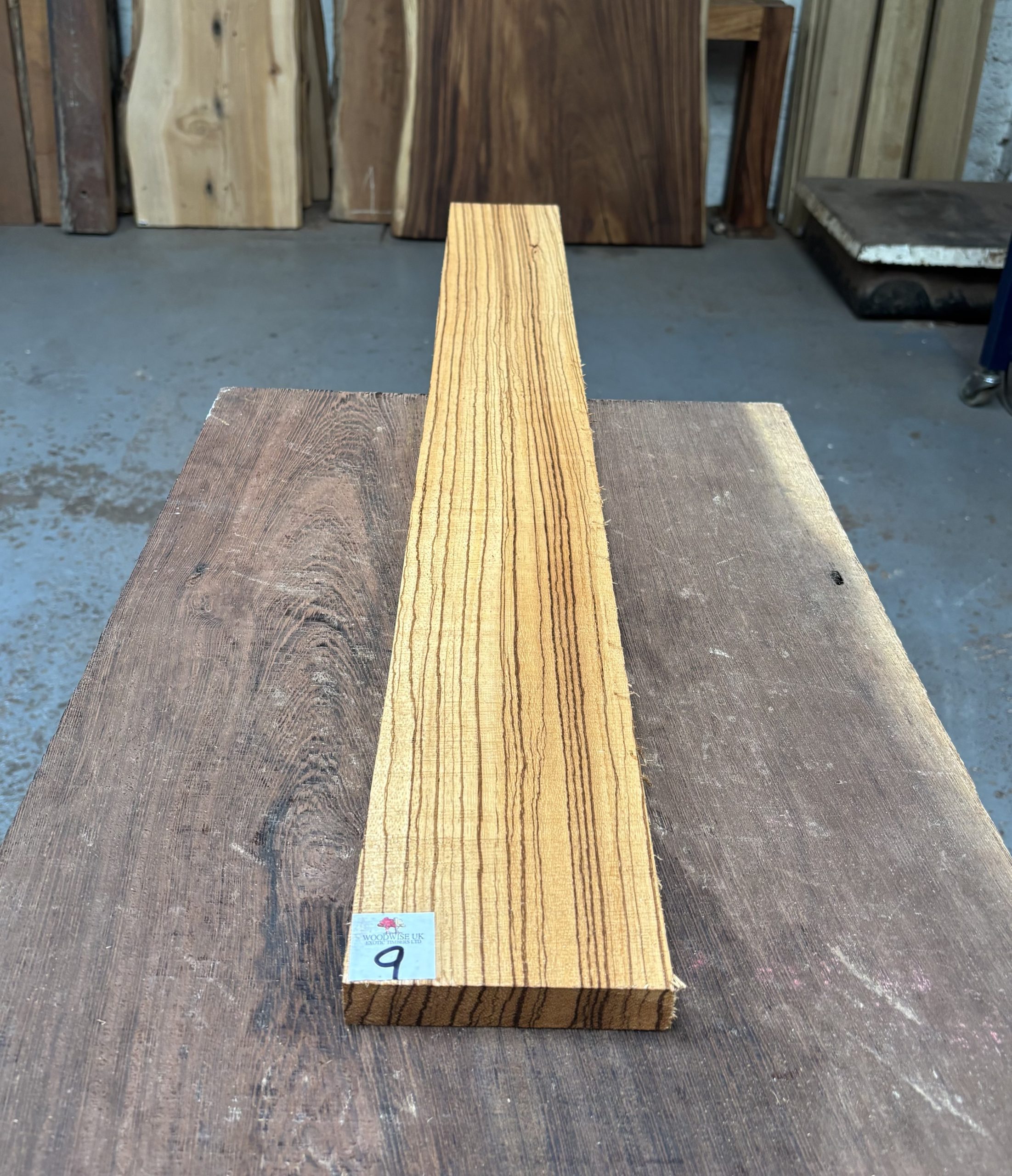 Zebrano 1005x110x23 mm