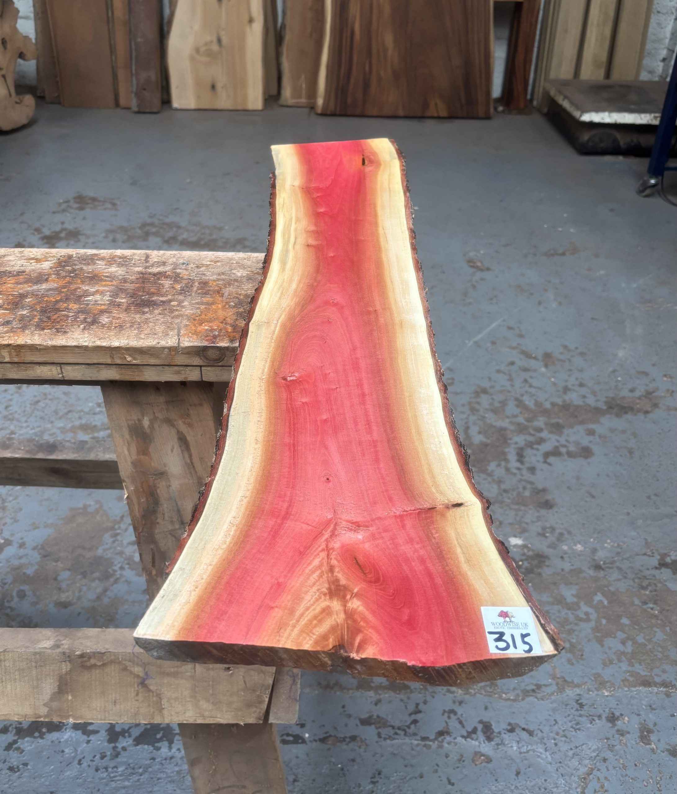 Pink Ivory 875x170-210x23 mm