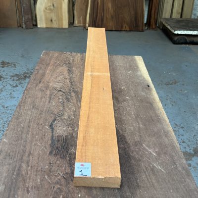 African Mahogany (Khaya) 895x85x28 mm