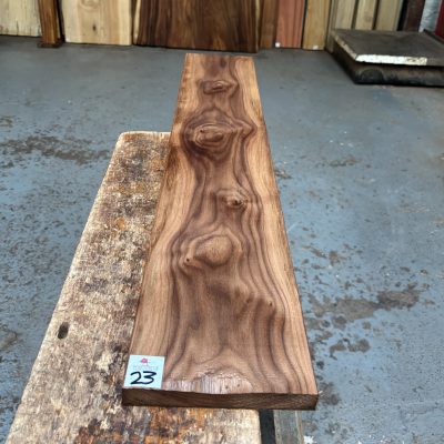 American Walnut 920x160x23 mm