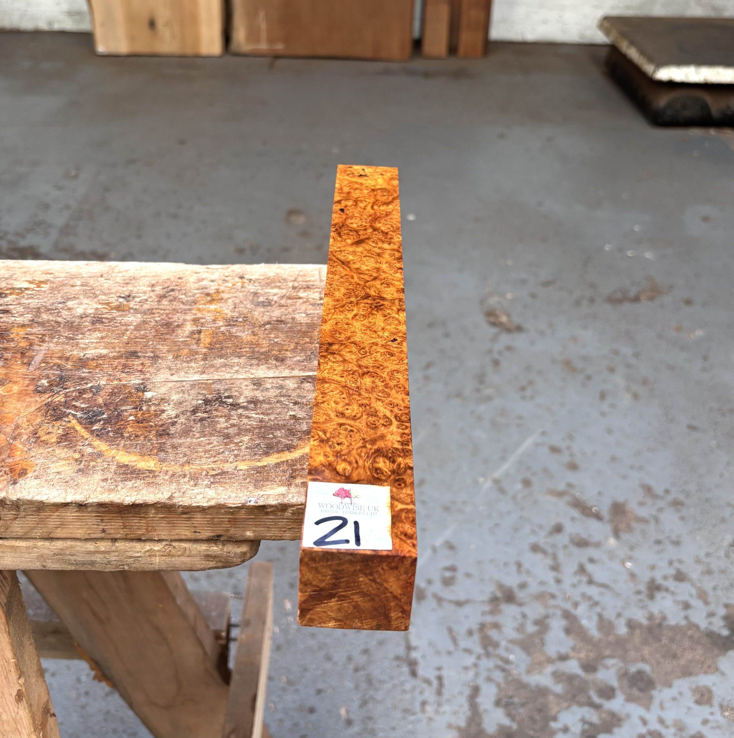 Amboyna Burl 40x40x310 mm