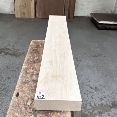 Maple 930x140x49 mm
