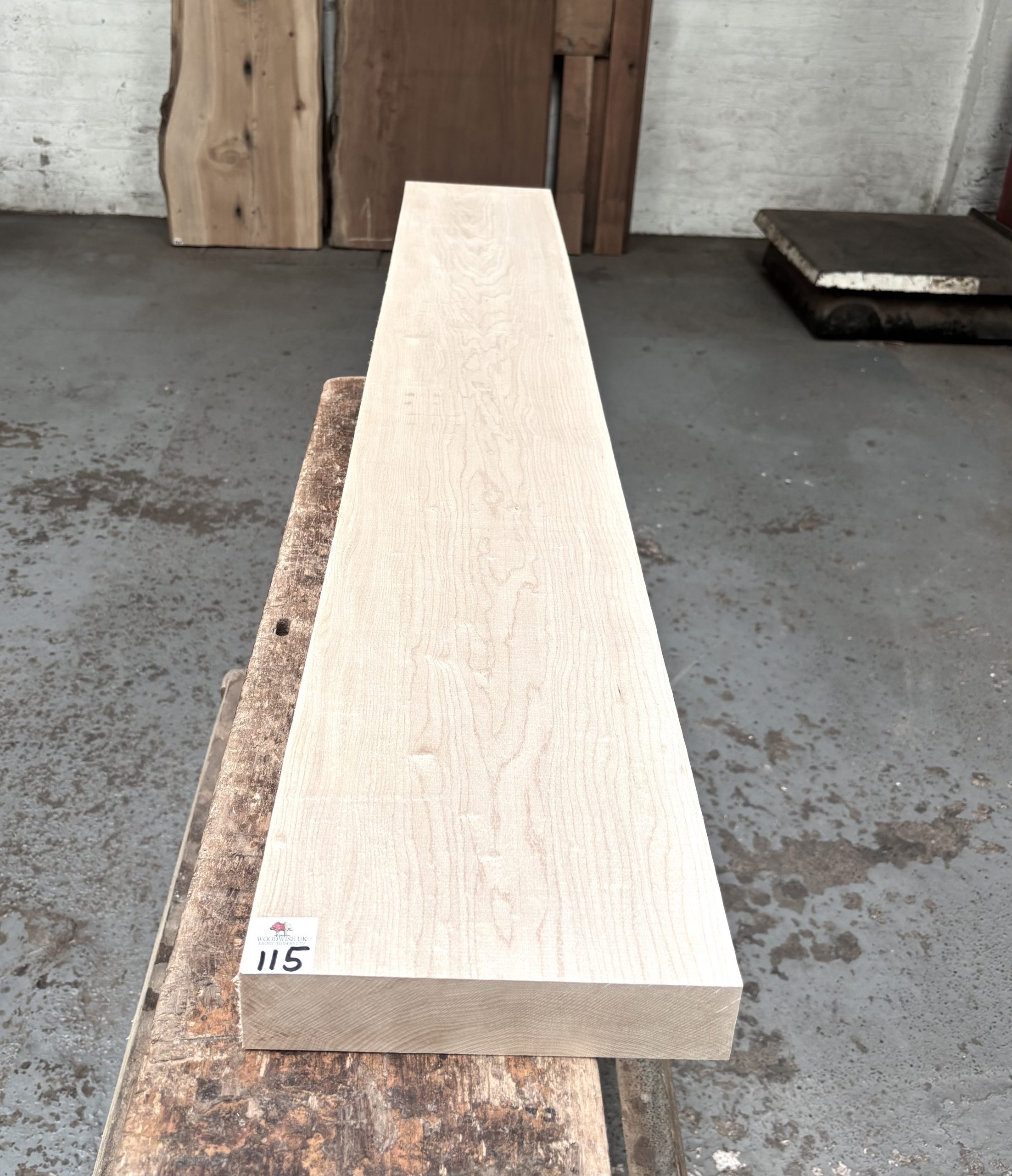 Maple 1410x215x47 mm