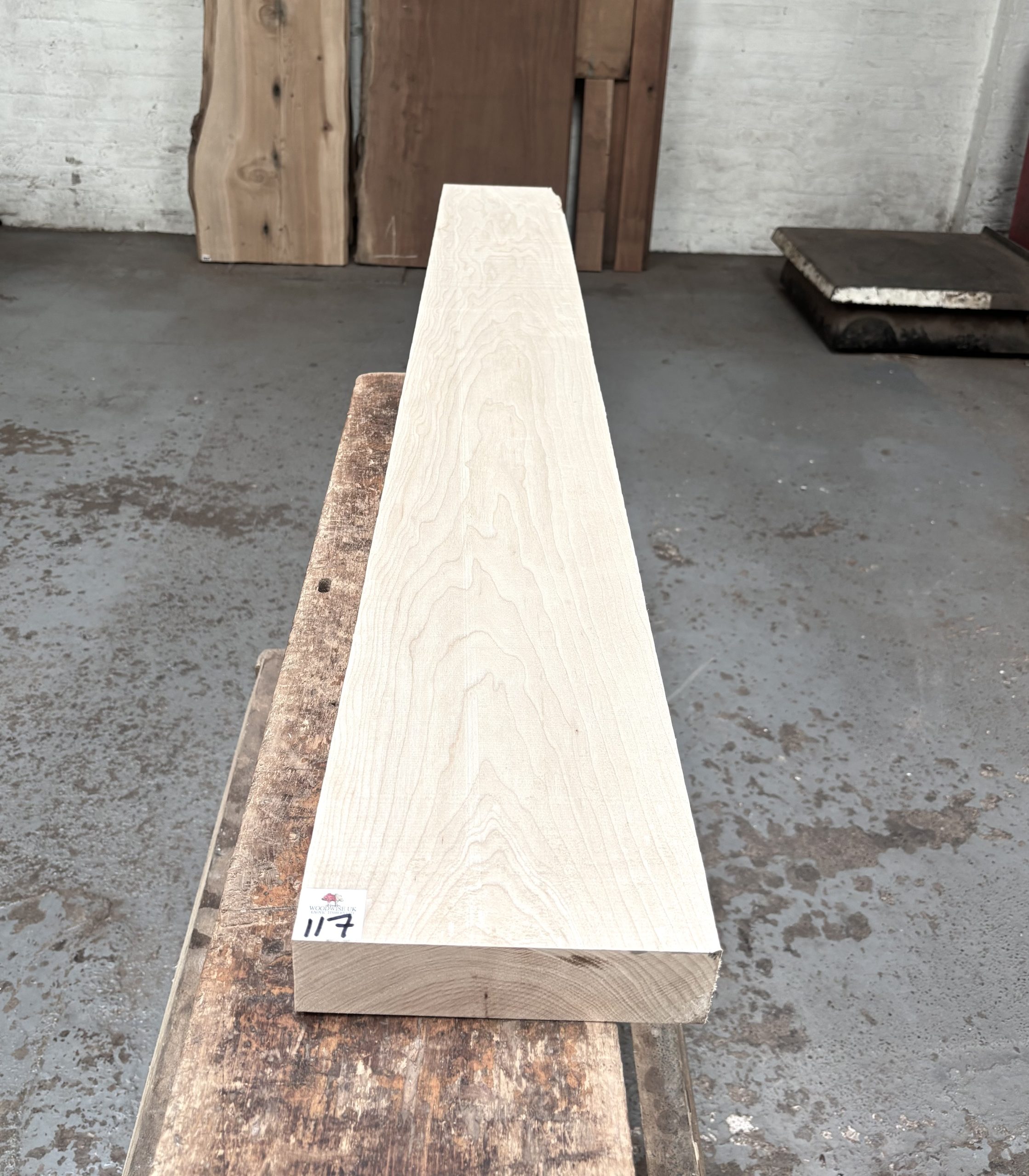 Maple 1570x190x49 mm