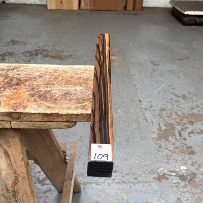 Mun Ebony 36x36x470 mm