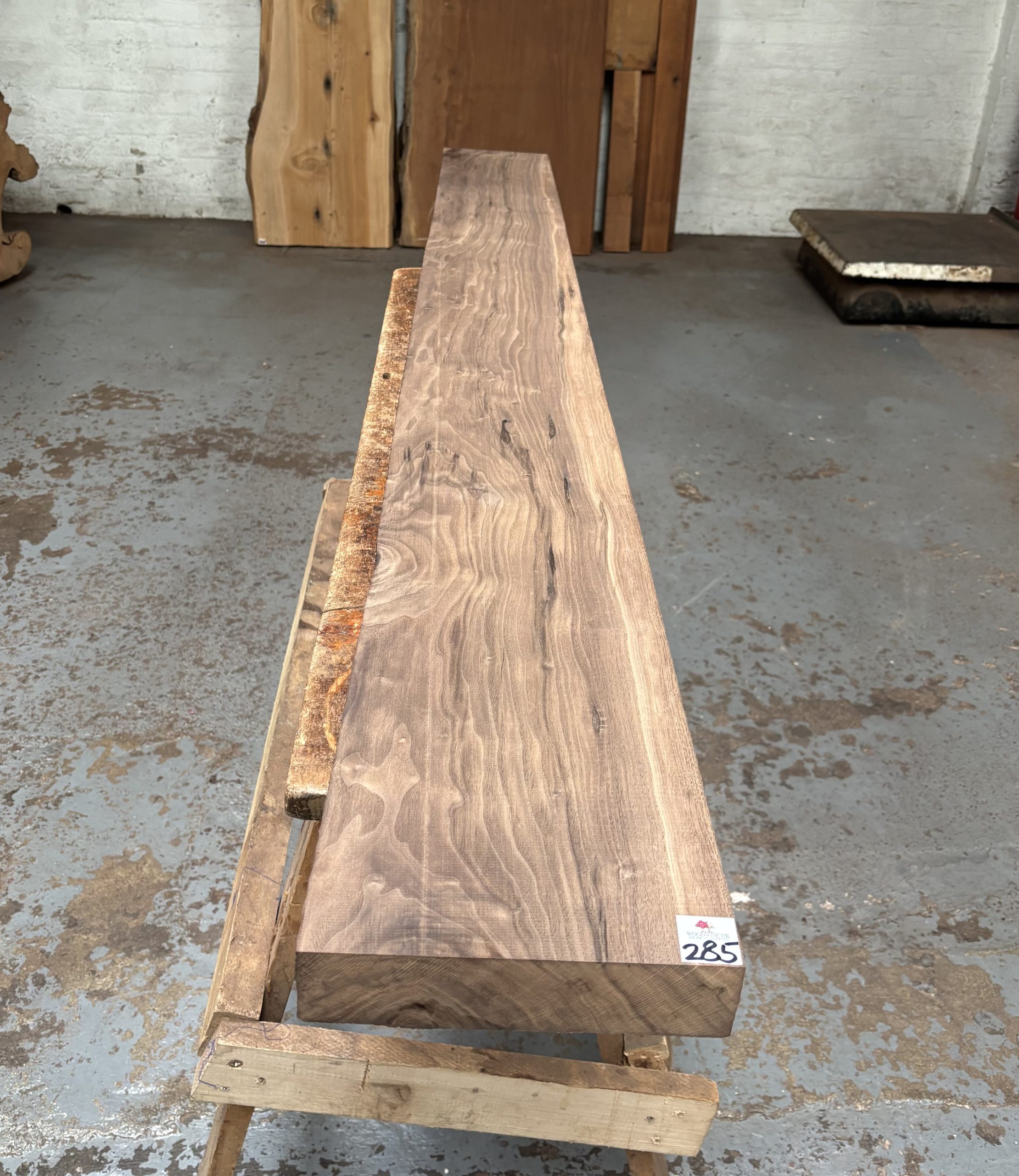 American Walnut 1950x210x49 mm