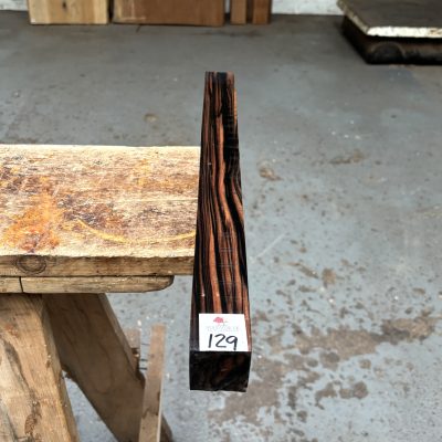 Mun Ebony 38x38x465 mm