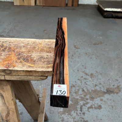 Mun Ebony 38x38x465 mm