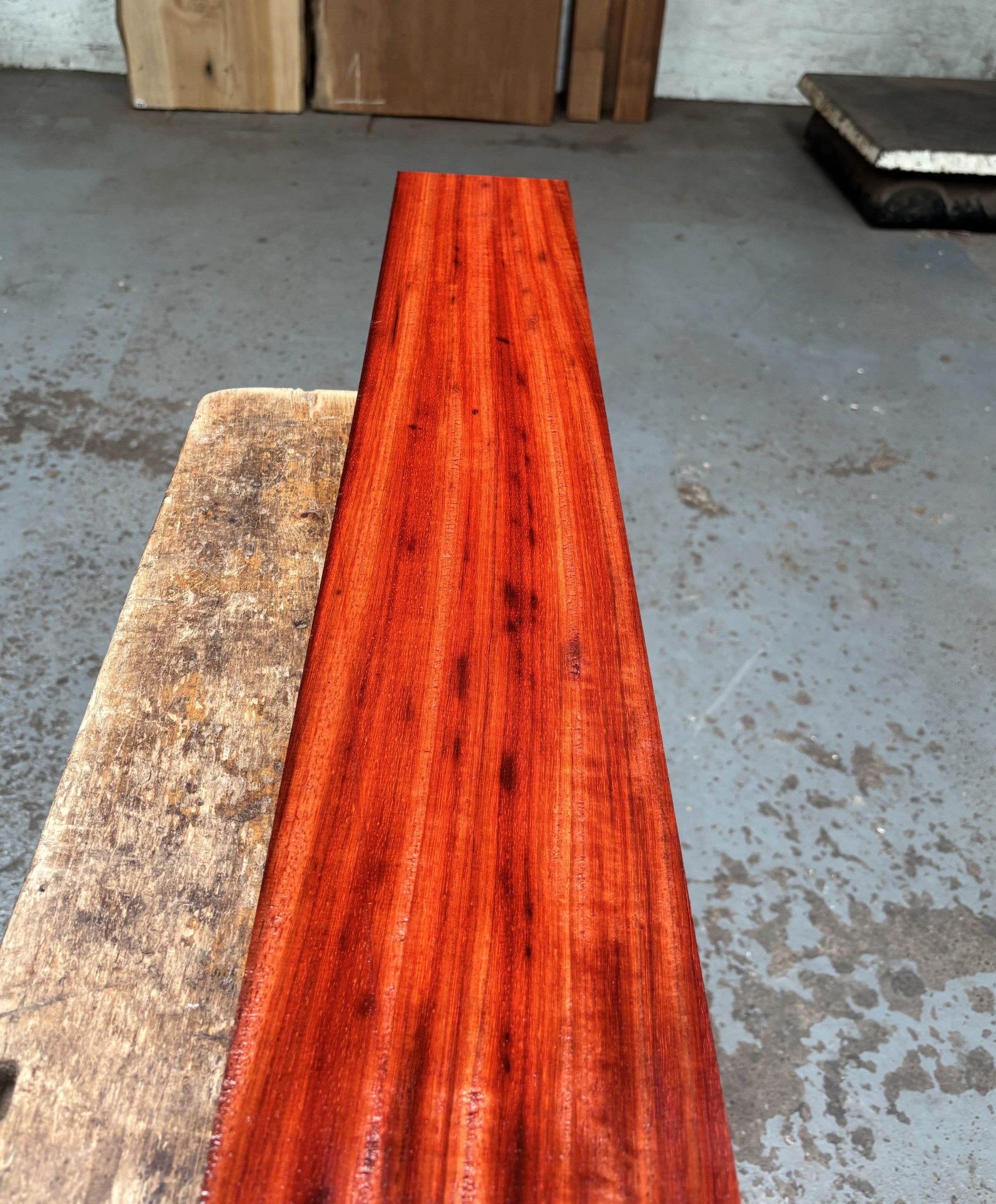 Padauk 915x150x23 mm