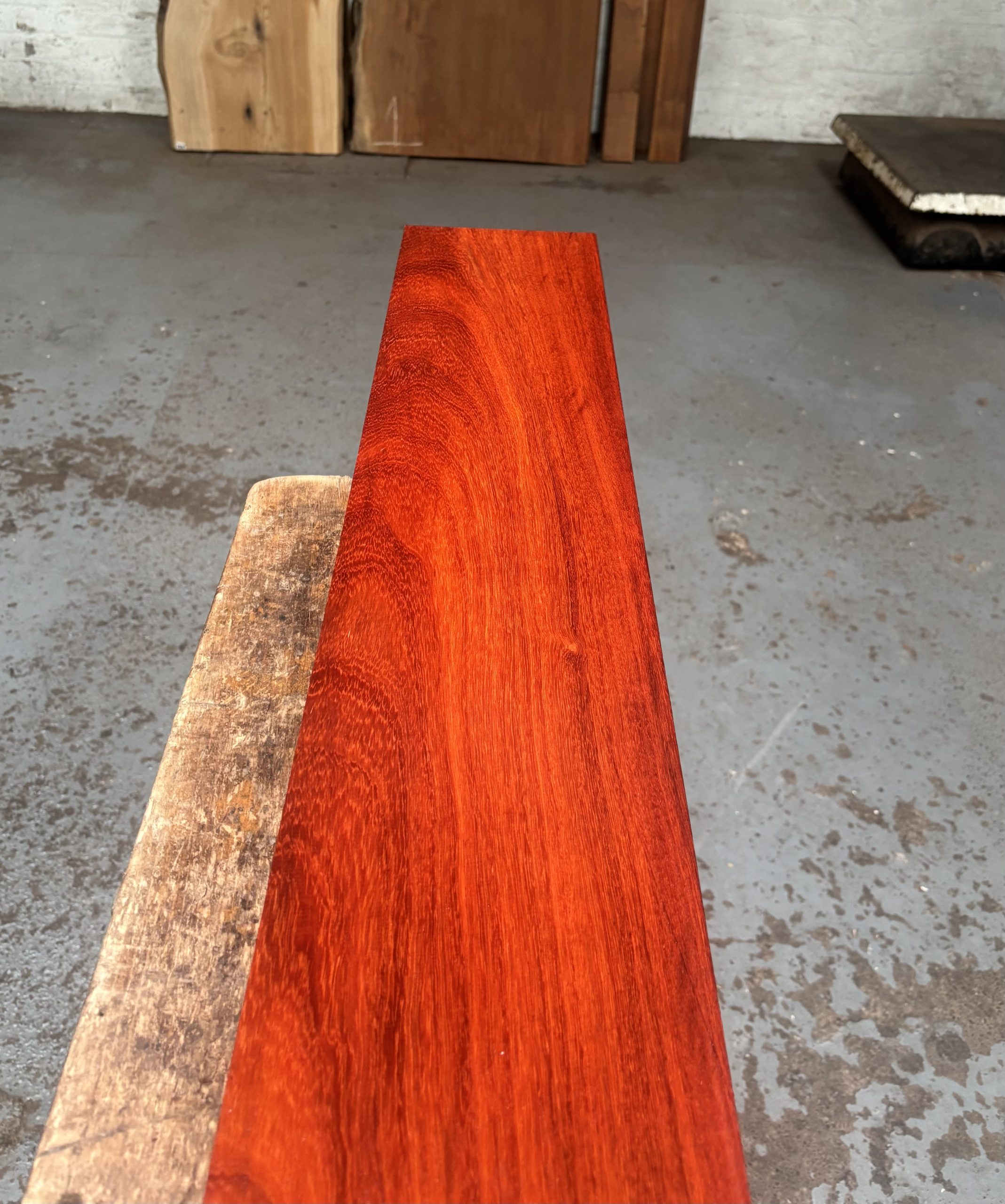 Padauk 910x170x26 mm