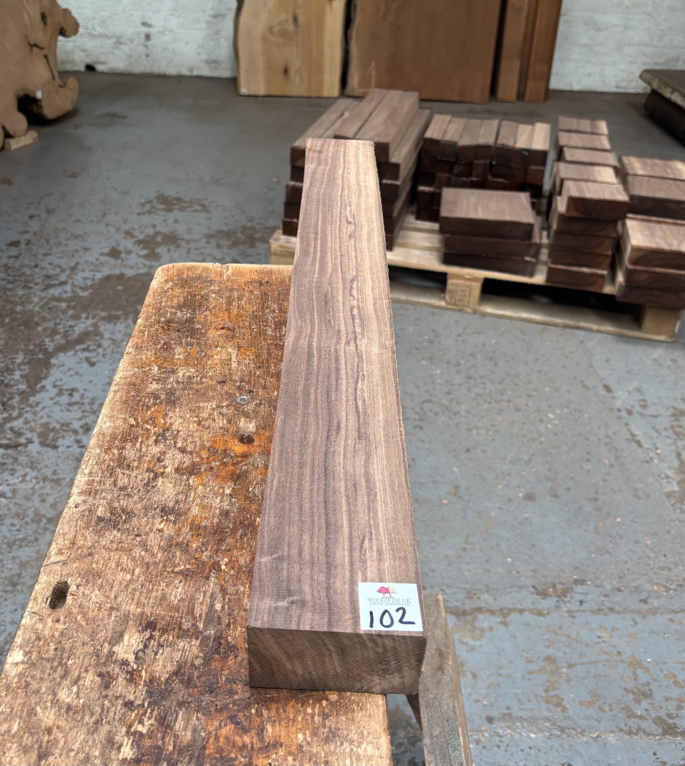 American Walnut Guitar Neck 800x85x47 mm