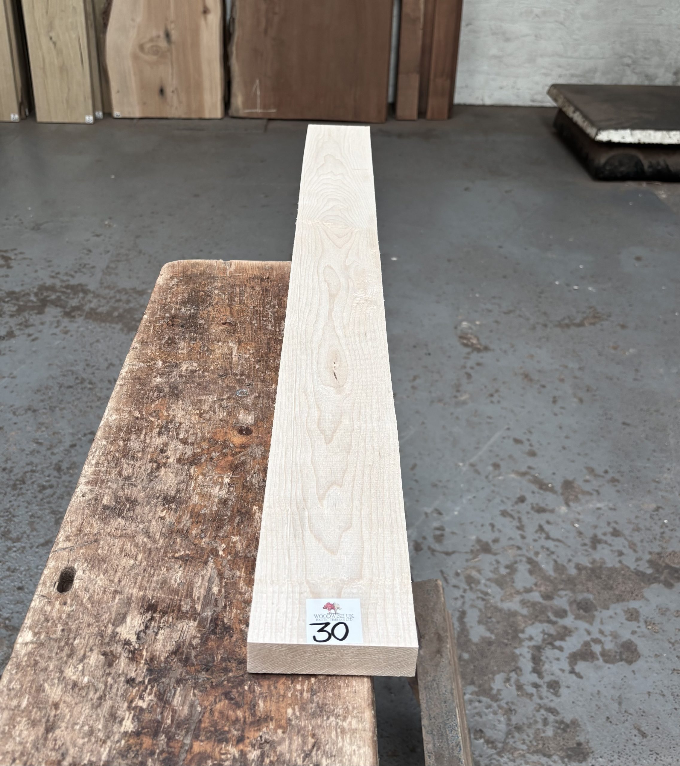 Maple 920x90x25 mm