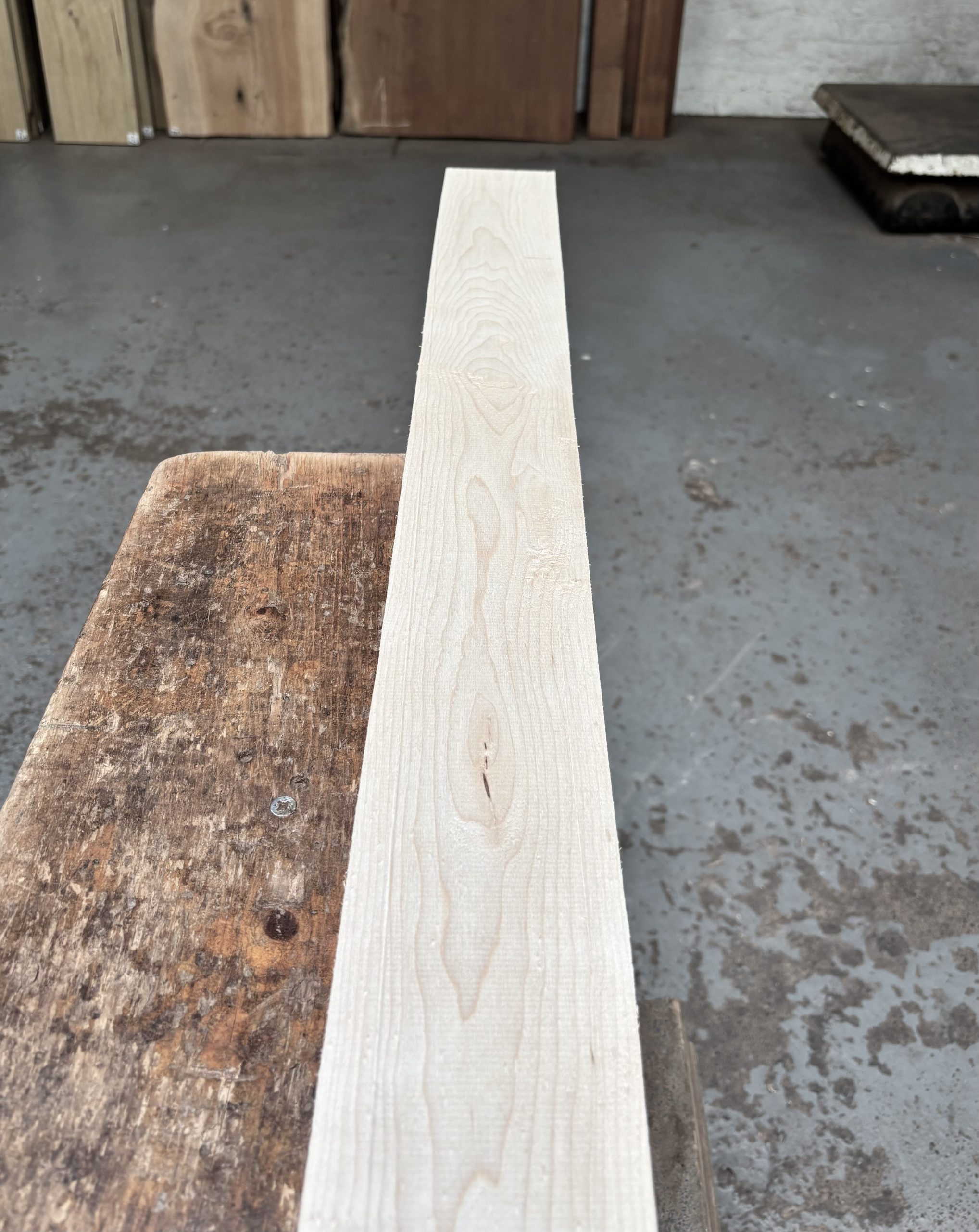 Maple 920x90x25 mm